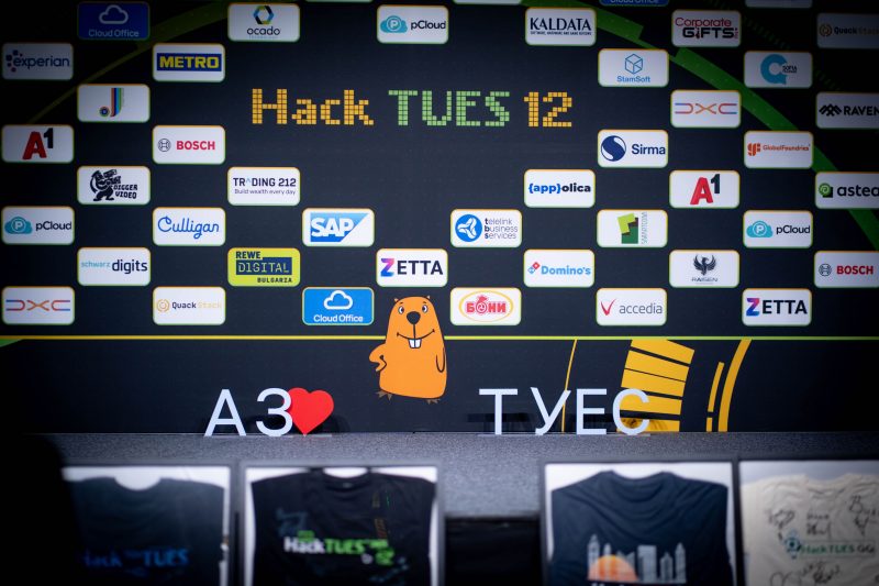 Hack TUES 12: 60 часа, 362 ученици и безброй идеи, които променят света